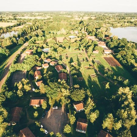 Terres De France - Natura Resort Pescalis Moncoutant Εξωτερικό φωτογραφία