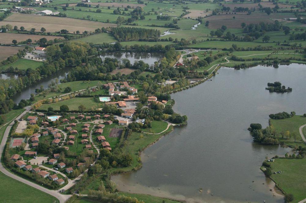 Terres De France - Natura Resort Pescalis Moncoutant Εξωτερικό φωτογραφία